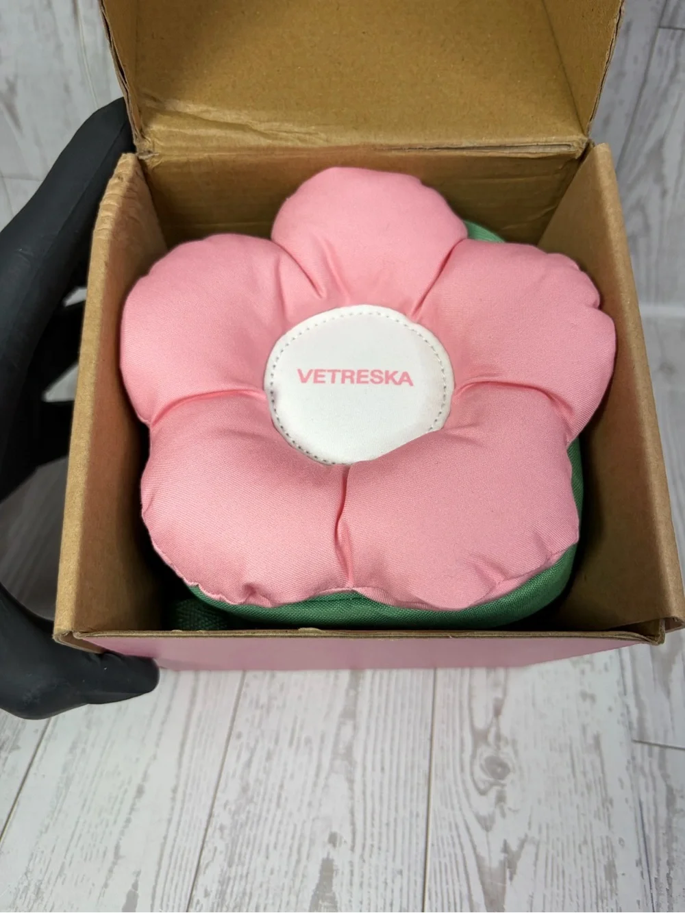 VETRESKA stylish mint